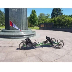 SoundWinds Reflective Fanion Recumbent Bike Flag - Red -SkyHigh Kites 53277 3